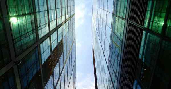 制作公交车宣传片_制作公交车手工幼儿园