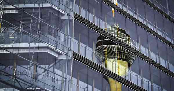 怎么用电脑制作宣传片_怎么用电脑制作个人简历